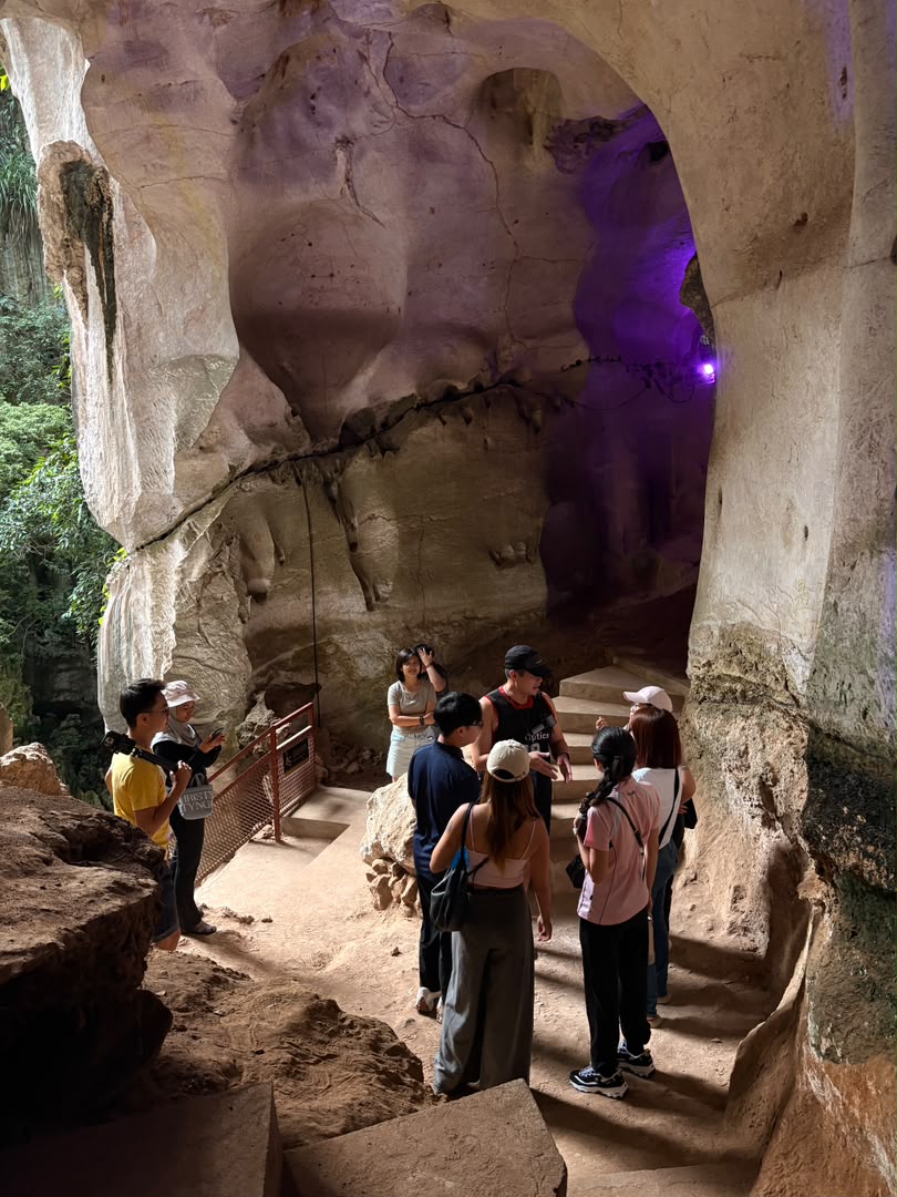 Exploring the caves of Kin Loong valley